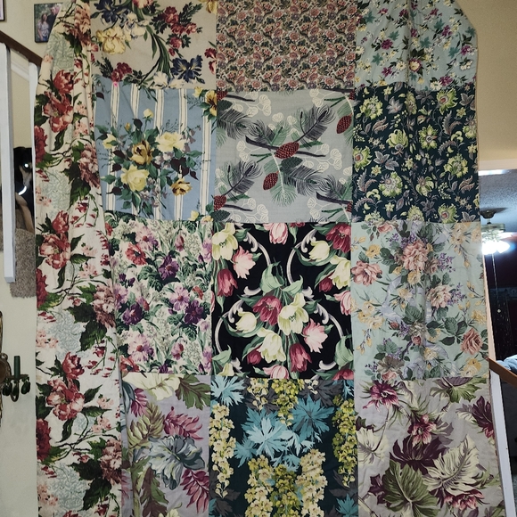 Vintage Barkcloth quilt top topper Waverly Bed Patchwork 78